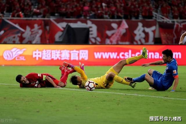 意甲-卢卡库梅开二度劳塔罗破门 国米3-0恩波利